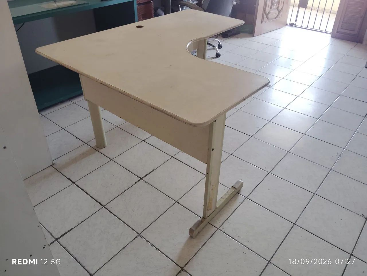 Mesa em L
