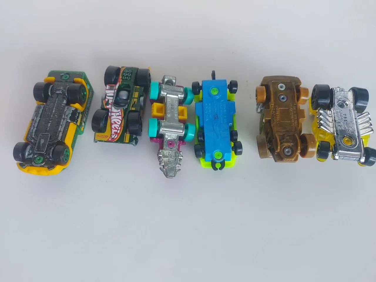  Lote com 6 hot wheels street beasts e outros modelos - Foto 2