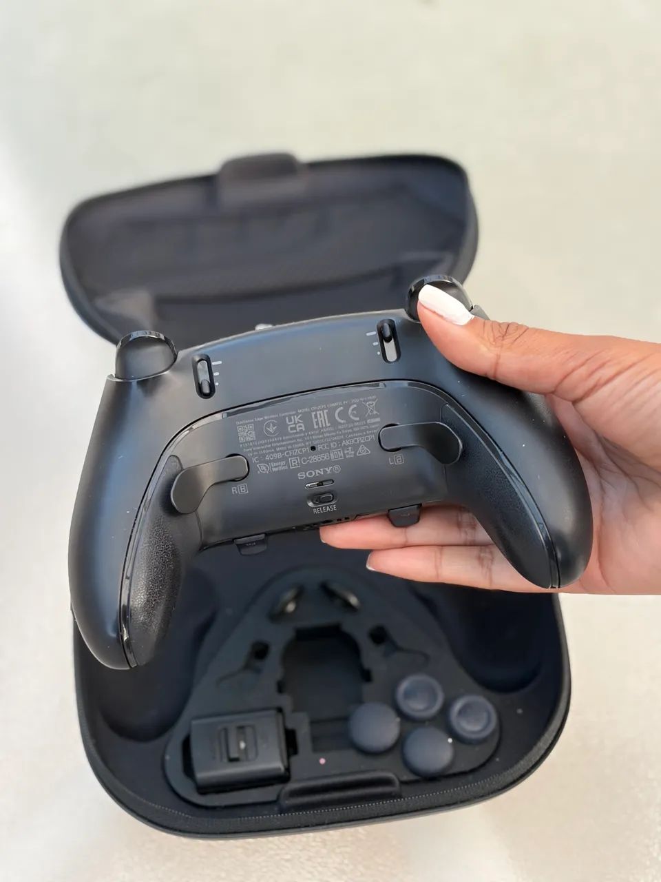 Controle DualSense Edge PS5, Original + Case - Foto 2