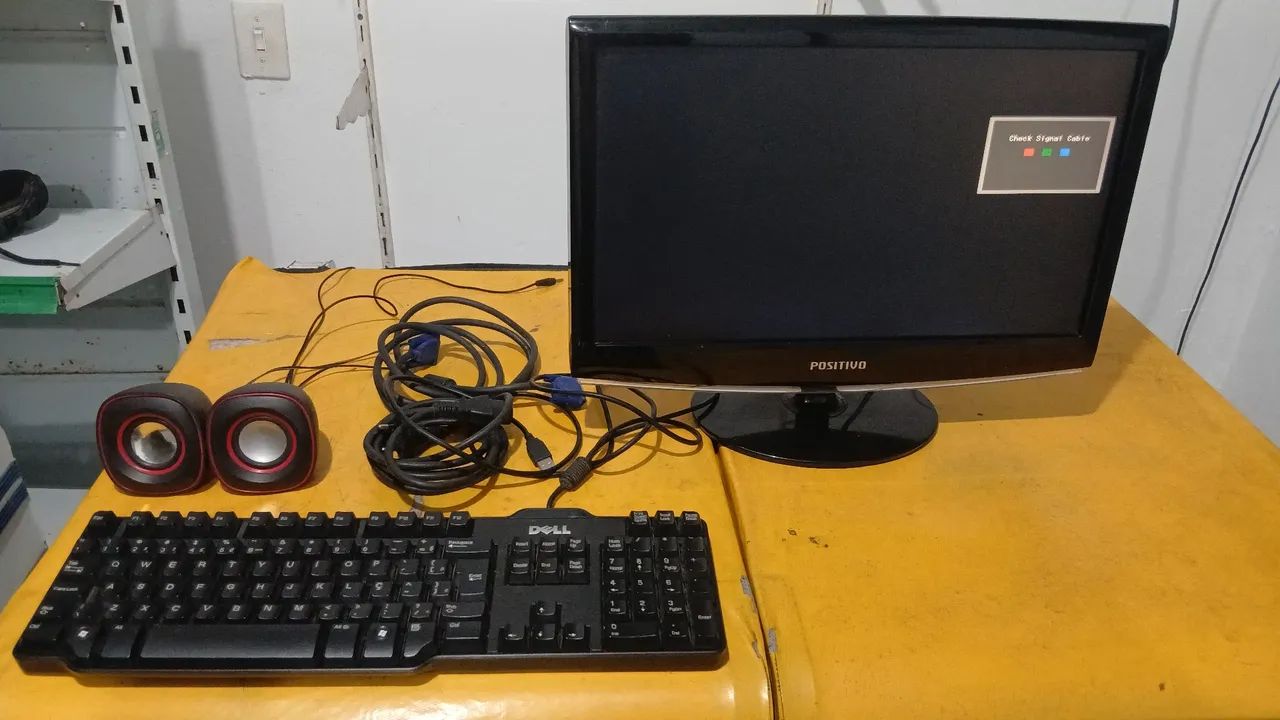 Monitor teclado e caixinha 210$ CAMAÇARI  - Foto 3