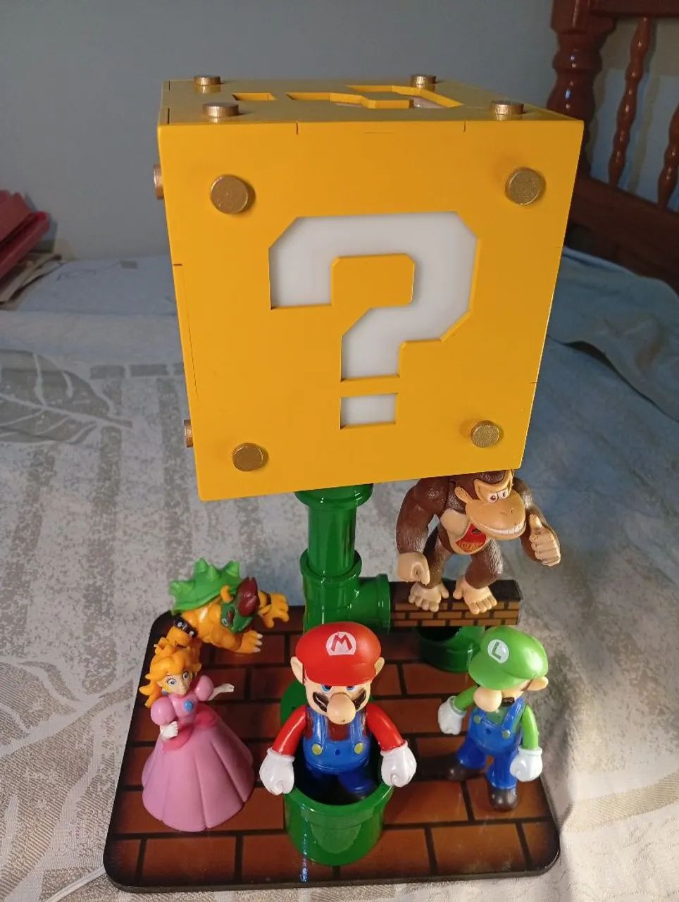 Luminária infantil personagem Mario 