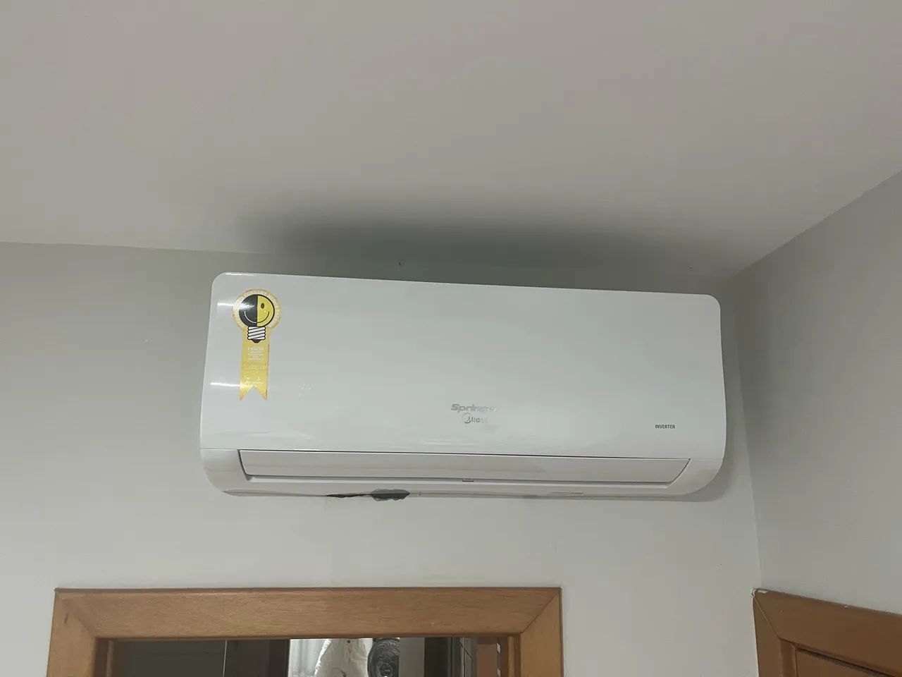 AR CONDICIONADO SPLIT INVERTER SPRINGER 9k 