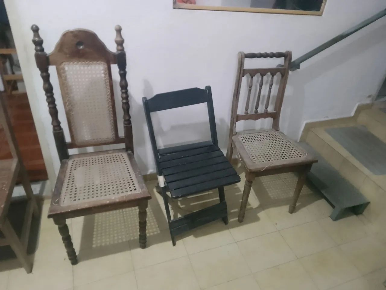 Vendo cadeiras usadas - Foto 2