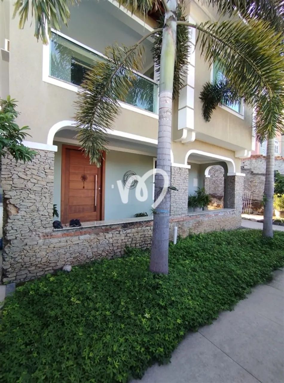 0 - Casa 6 quartos, sendo 1 suíte - Foto 2
