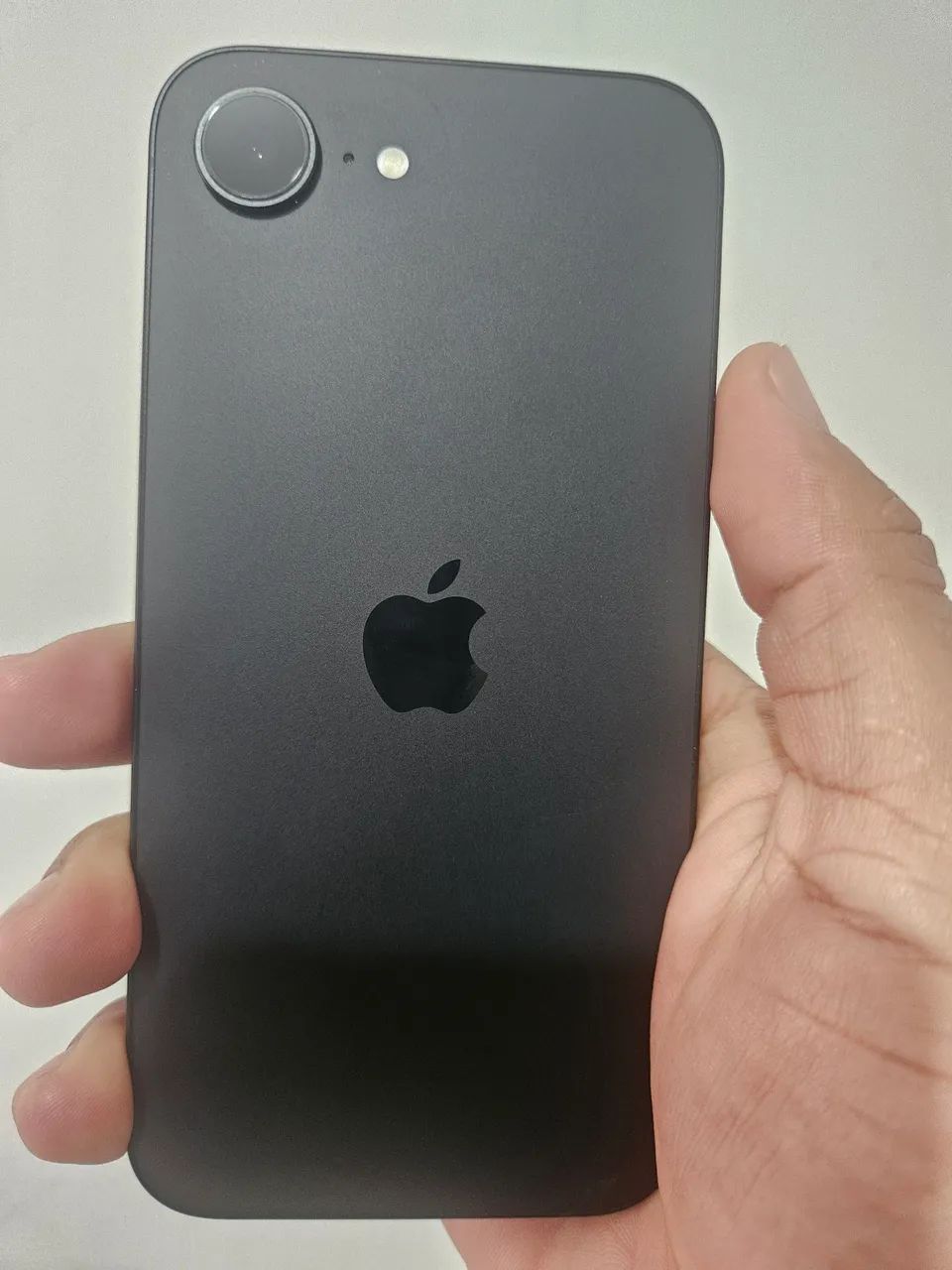 IPHONE 16E