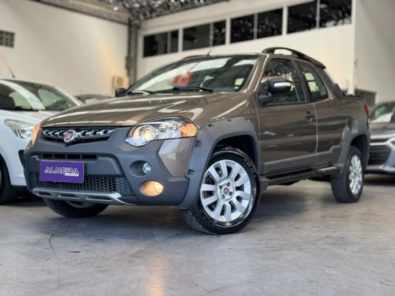 Fiat Strada Adv.1.8 16V Dualogic Flex CD 2016 - Foto 3