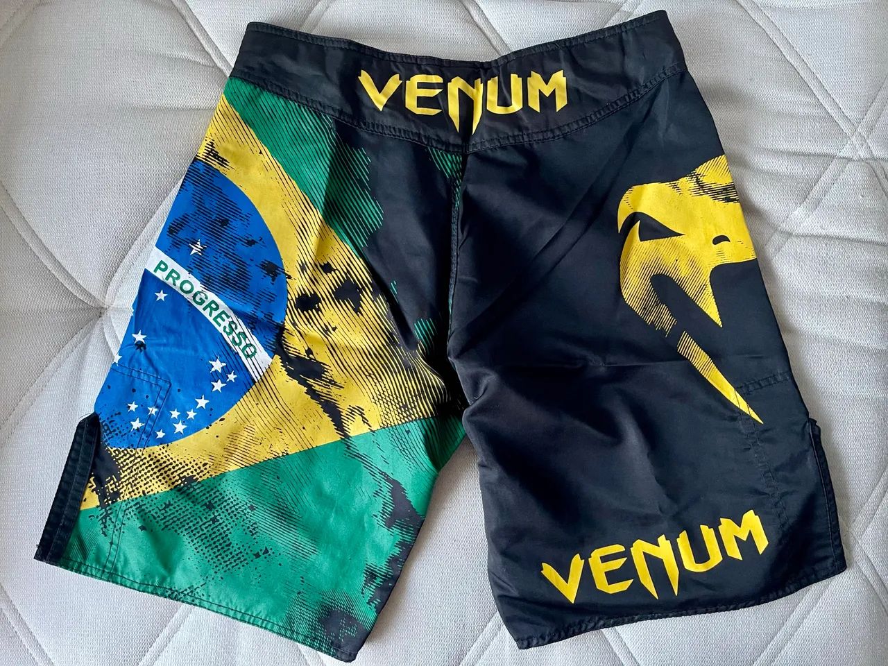 Bermuda Venun Tamanho 40 - Foto 2