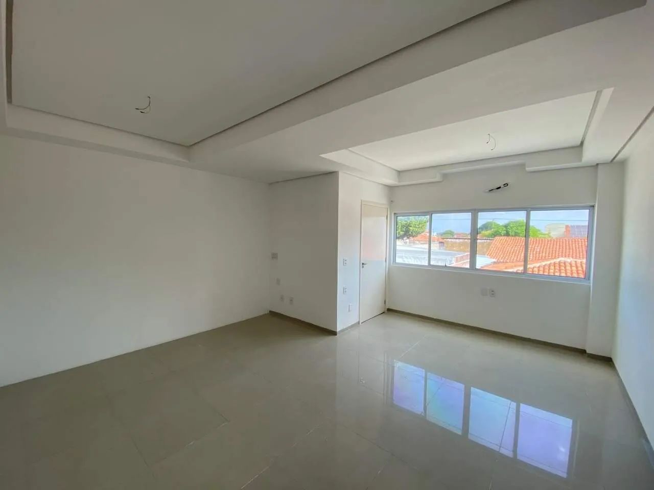 Sala Comercial para Aluguel no Bairro Morada do Sol - Foto 3