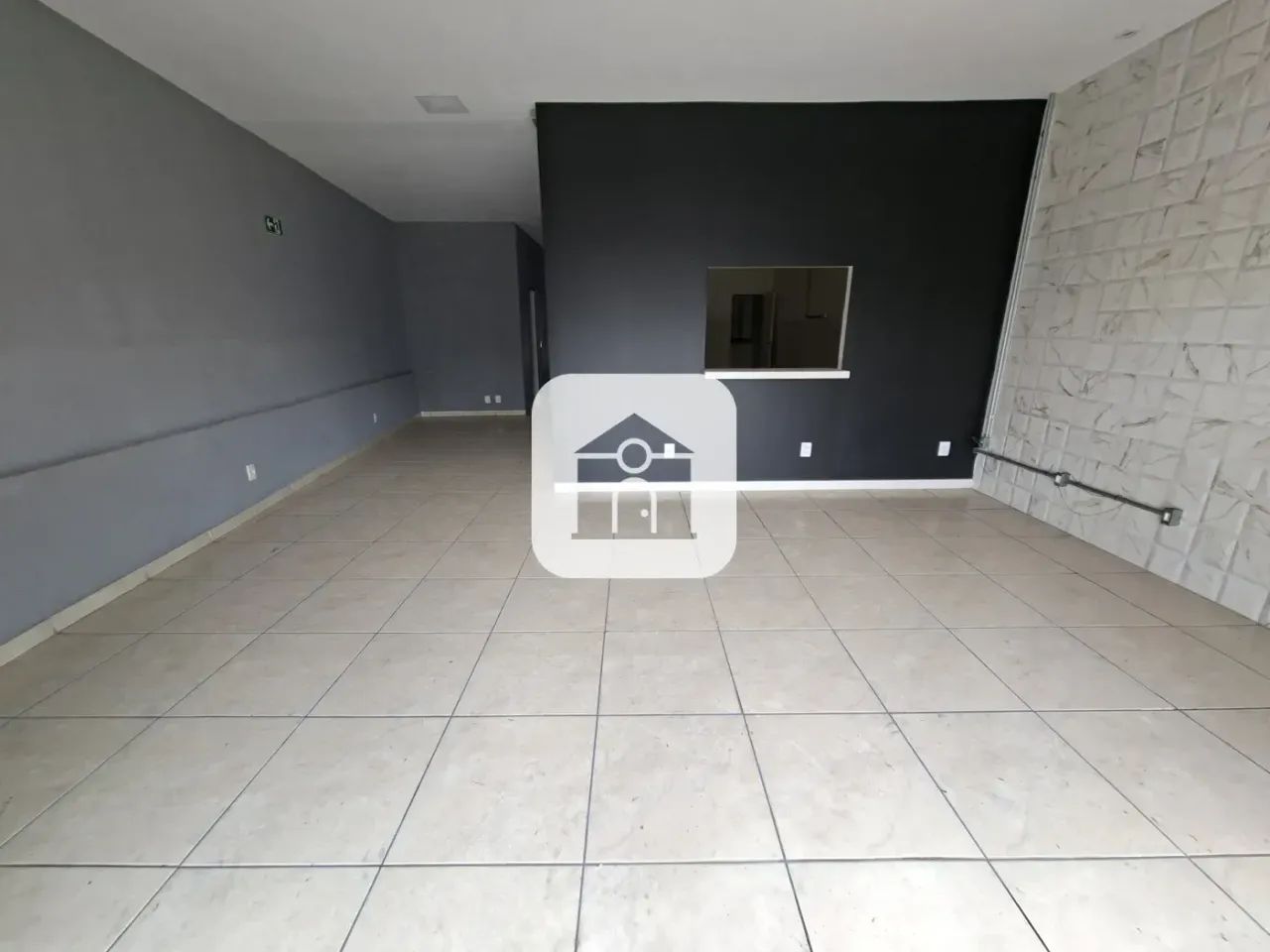 Loja para locação no bairro Saraiva - Foto 4