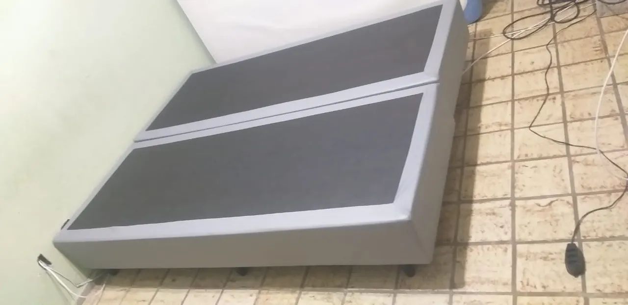 Base box queem bipartida.