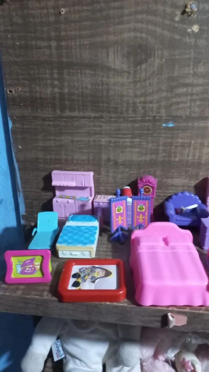 Lote com brinquedos móveis em miniatura  - Foto 2