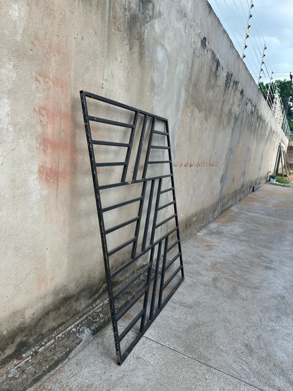 Grade de proteção para janela de ferro preta - Foto 2
