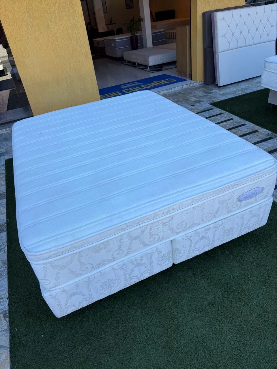 Cama box QUEEN MAXFLEX COM COLCHÃO QUEEN MAXFLEX - Entrego!  - Foto 5