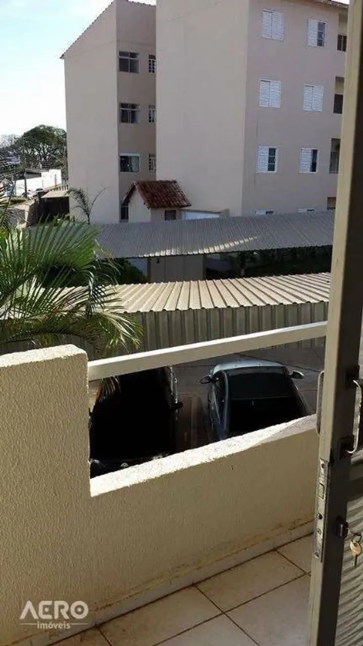 Apartamento com sacada