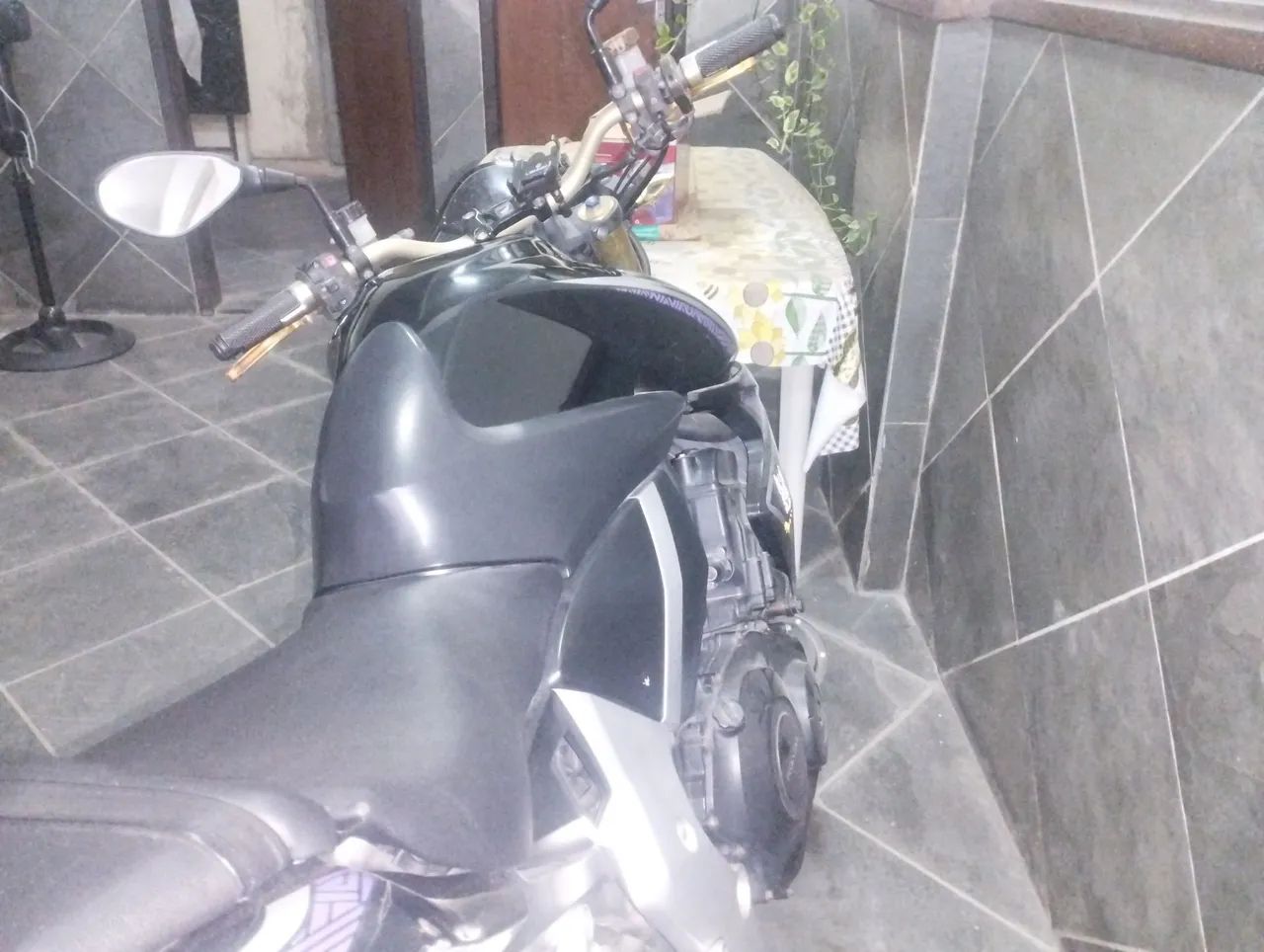 CB1000r em ótimo estado  - Foto 3