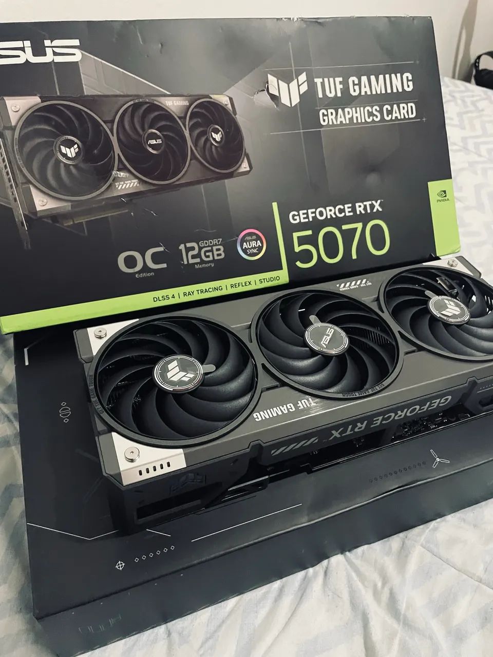 RTX 5070 TUF GAMING - Foto 4