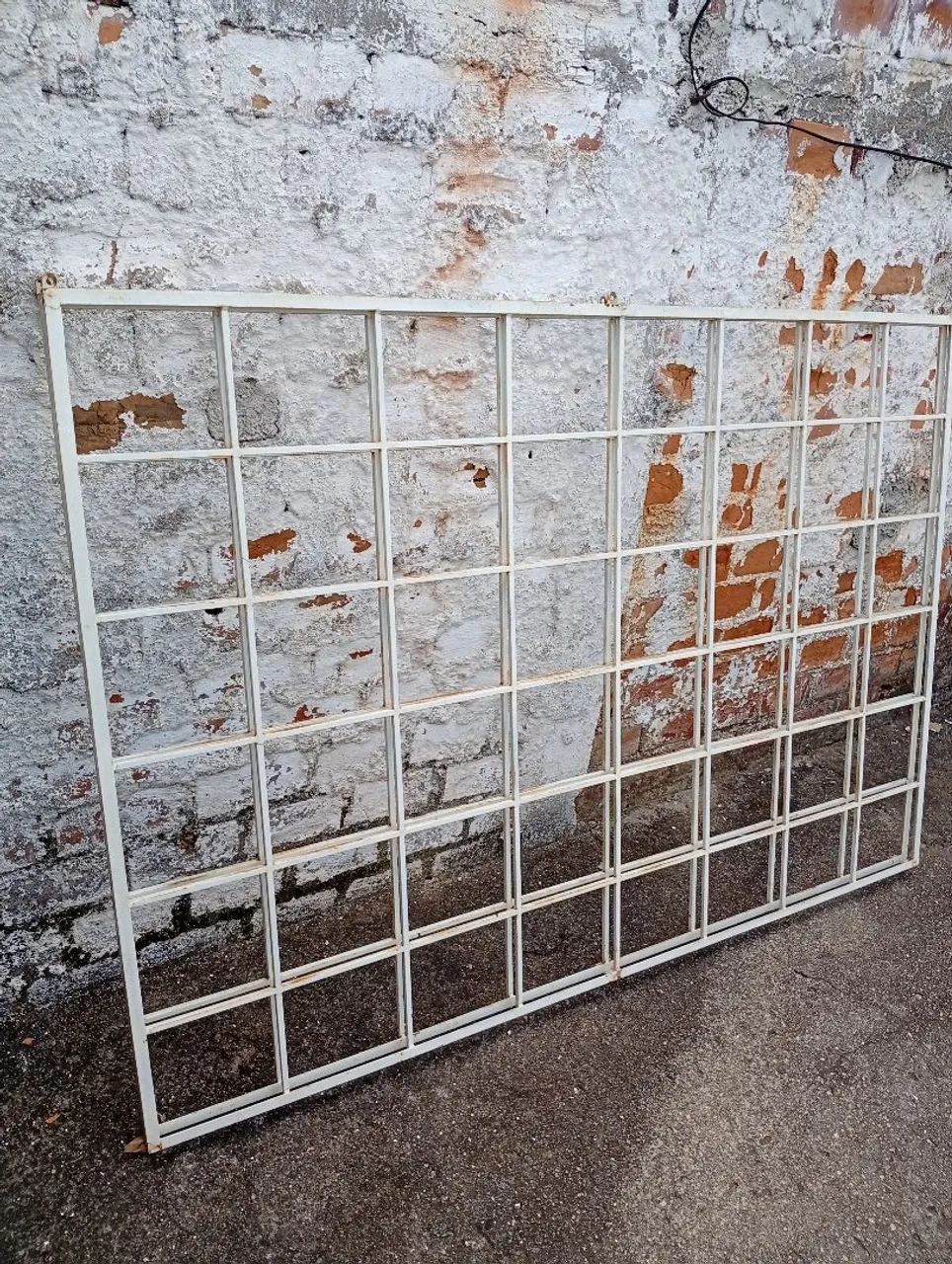 Extra Large for Window492713103318077443
