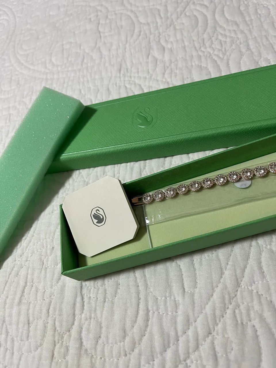 PULSEIRA SWAROVISKI NUNCA USADA - Foto 2