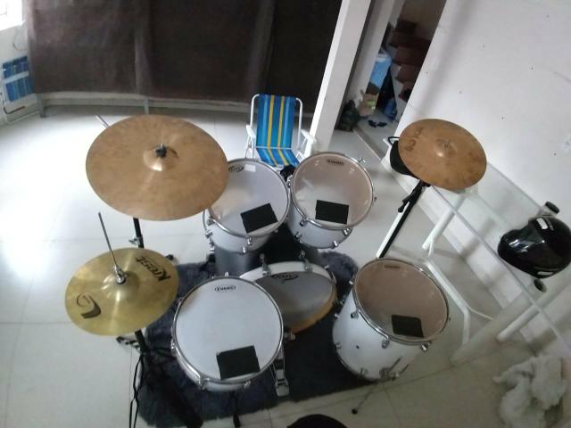 Bateria acústica