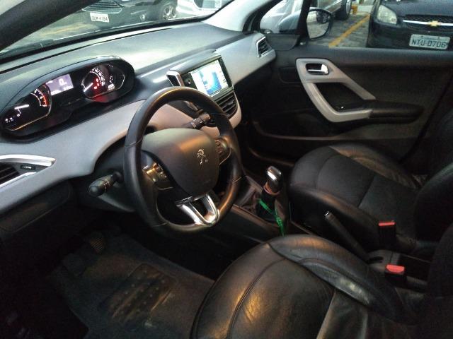 Peugeot 208 Active Pack 1.5 2014 - Couro, Multimídia, Pneus Novos - Excelente! - Foto 10