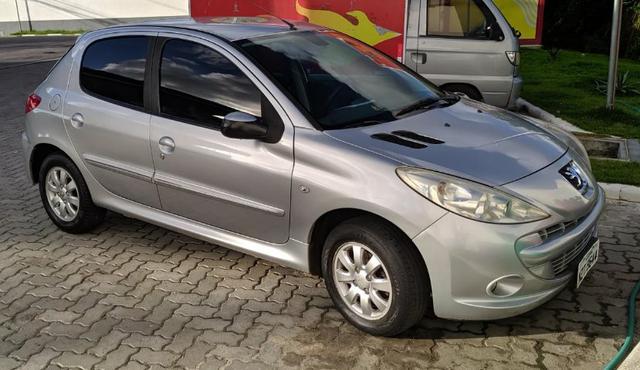 Peugeot 207 completao hb20 fiat kia renout - Foto 6