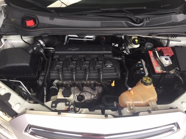 Onix LT 1.0 Flex Completo + DVD 2014/2015 - Foto 2