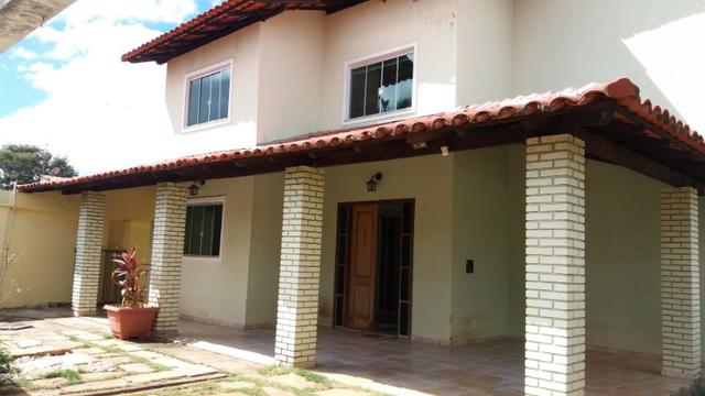 Sobrado 3 quartos, área de lazer completa, aceita permuta apartamento Plano Piloto(-valor)