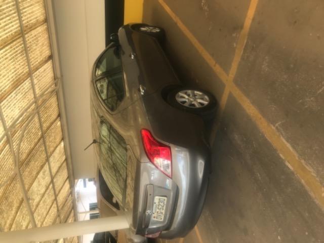 Vendo Versa conservado 2013/2014 - Foto 5