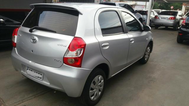 ETIOS XS 1.5 15/15 completão, Entrada 5.500 + 48 x 1.085.00 aceito troca - Foto 7