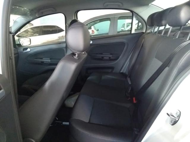 VOLKSWAGEN NOVO VOYAGE 1.6 MSI AUT - Foto 7