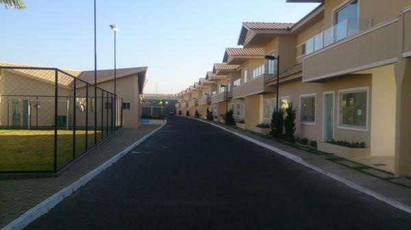 Casa em condomínio com 3 quartos no R- Vilar Primavera - Bairro Setor Castelo Branco em Go - Foto 15