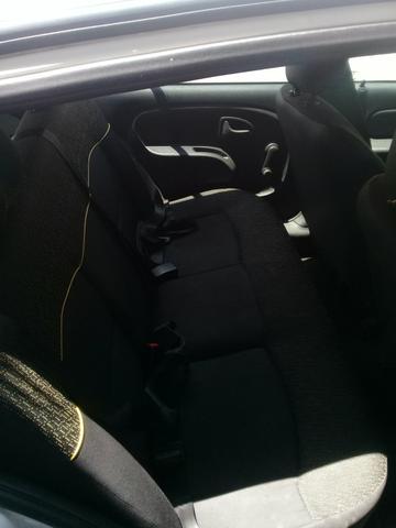 Renault clio 1.0 2014 - Foto 3