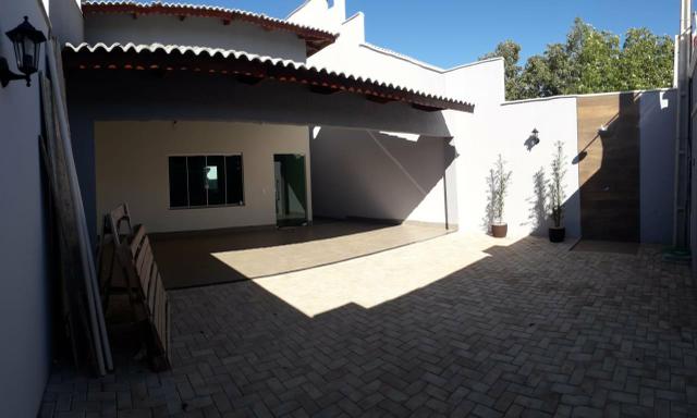 Casa nova próximo a pista do antigo aeroporto