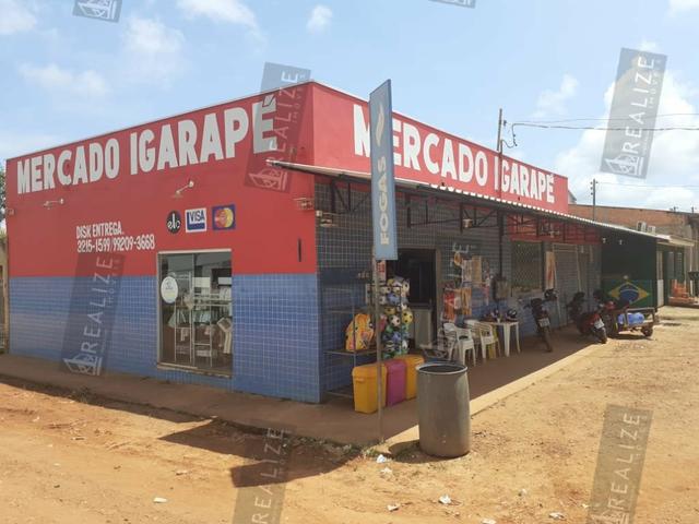 Vende-se Mercado completo terreno e tudo