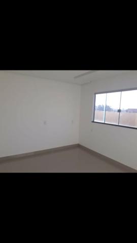 Vendo Excelente Sobrado no Recanto das Emas, de 3 quartos, escriturada