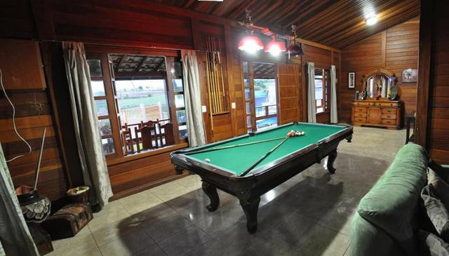 Casa com piscina aquecida na beira do lago - Foto 8