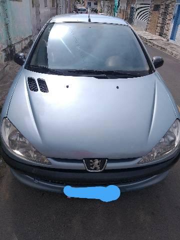 Vende-se Peugeot 206