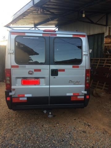 Alugo Vans pra viagens ou contrato mensal - Foto 5