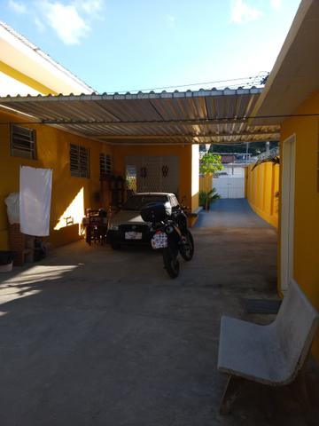 Vendo uma casa