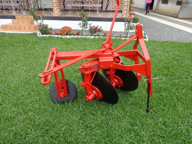 Vendo arado de disco - Foto 2