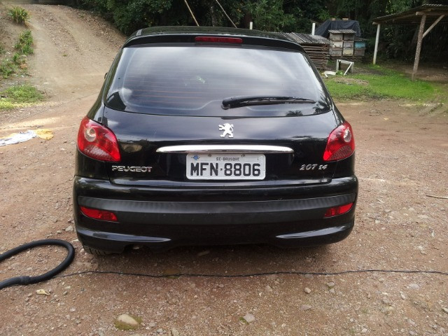 Peugeot 207 completo + bancos em couro - Foto 4