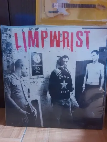LP limp wrist