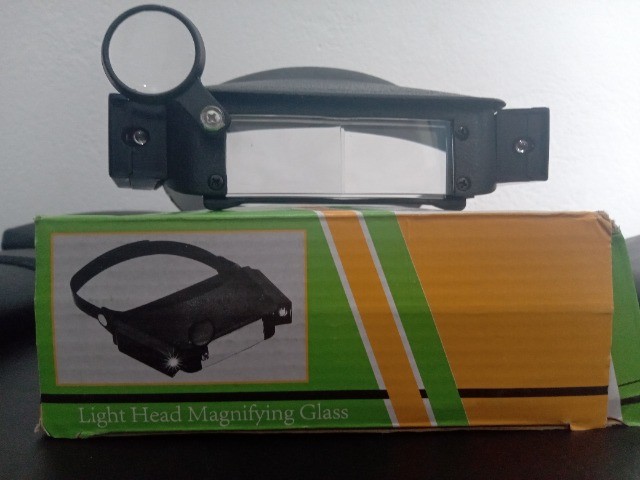 Lupa com luz e encaixe para cabeça  - Foto 5