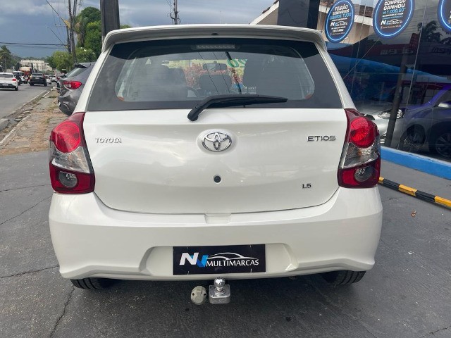 Etios X plus 5 mil de entrada  - Foto 2