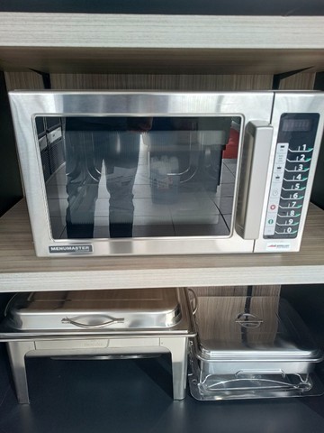 Microondas industrial Menumaster * cesar