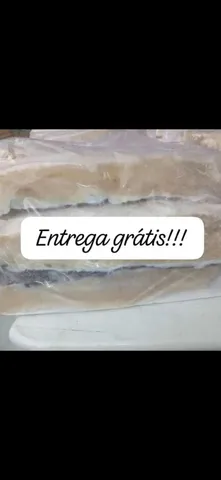 Olha o preço dessa bandeja de camarão no Walmart eu achei muito gigante  esses camarão kkkk conta p mim se vc gosta e o preço aí perto da sua casa  👇🏻💋❤️🇺🇸