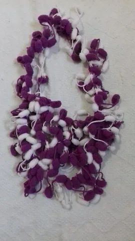 Cachecol de pompom