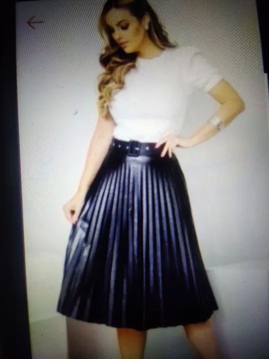 Saia Midi cirrê preto com cinto - Foto 5