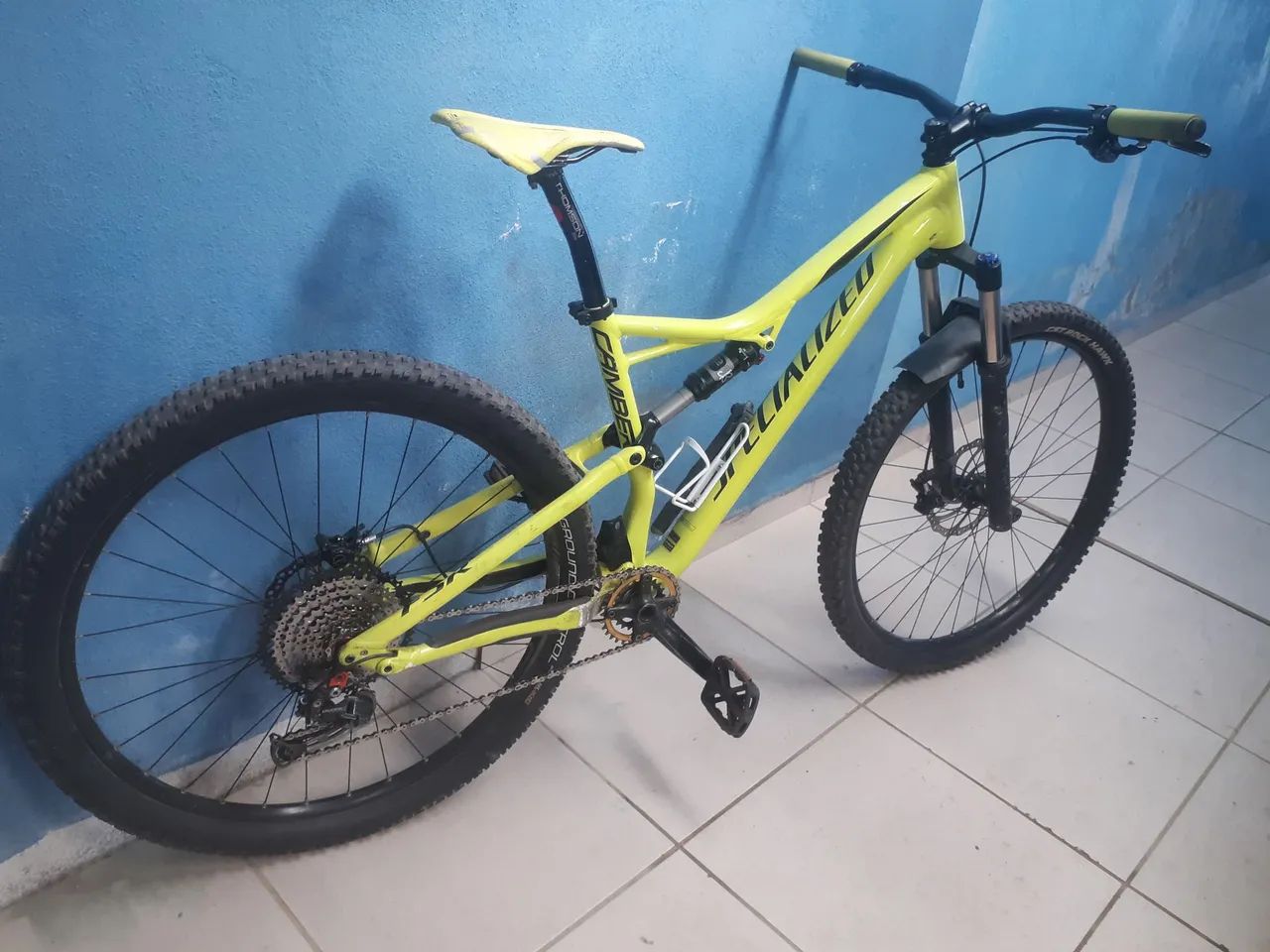 Bike aro 29  Specialized camber  2017  L