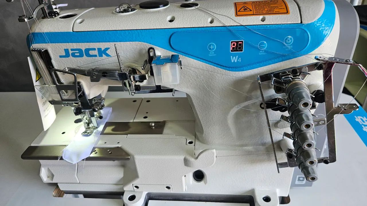 Máquina Galoneira Jack W4 Direct Drive Nova 9